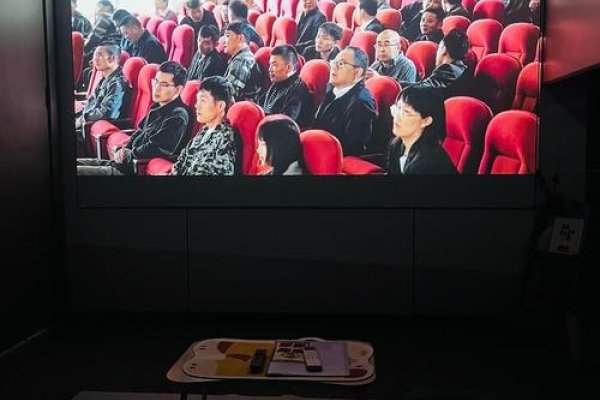 秋霞伦影院午间时光—探索2018年的光影魅力-新乐天