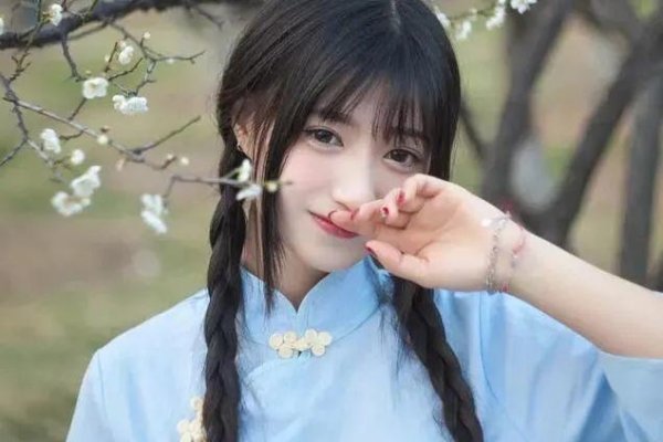 狮子座女生的性格,自信、热情与坚韧并存-新乐天