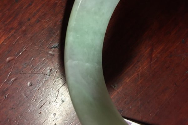 玉镯子裂缝的修补方法-新乐天