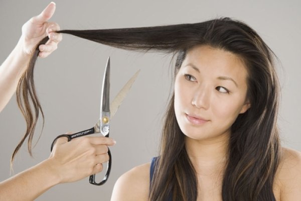 周公解梦，梦见剪头发的寓意-新乐天